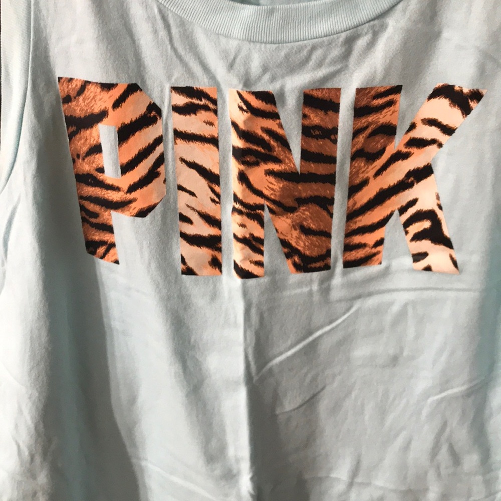 ❌SOLD❌NWOT VS PINK tank - Picture 3 of 4